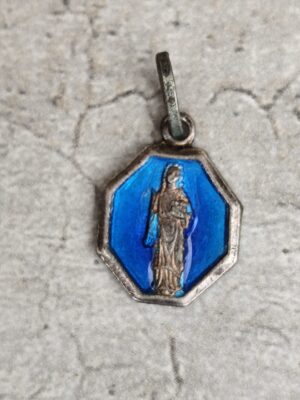 Antique médaille religieuse de sainte Dorothée en email
