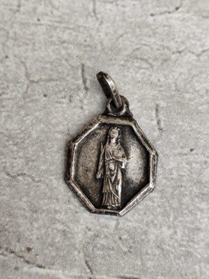 Médaille religieuse de sainte Dorothée eecke