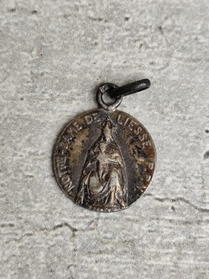 Antique médaille religieuse notre dame de liesse