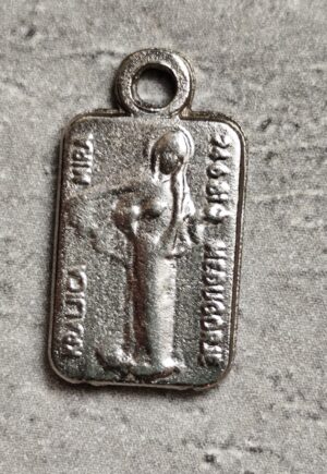 Antique médaille religieuse de la Vierge Marie medugorje