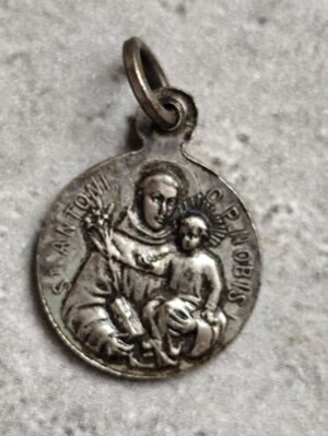Antique médaille religieuse de Saint Antoine de padoue et saint Valentin