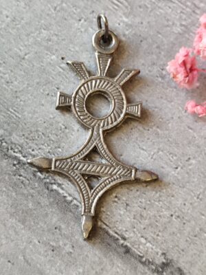 Croix d’Agadez – Pendentif traditionnel touareg