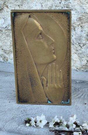 Plaque en bronze Vierge en prière – Max Le Verrier – Art sacré ancien – Relief bronze signé – Décoration religieuse vintage