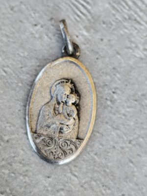 Médaille religieuse en métal – Vierge des Grâces (Mantoue)
